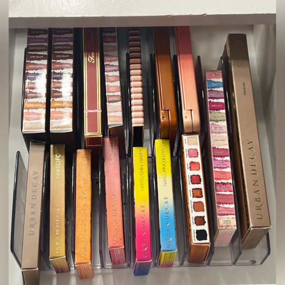 HIGH-END Mystery Box ($100.00) - Picture 10 of 16